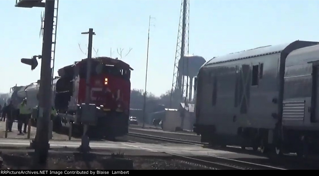 CN P391 meets CN Christmas train P900